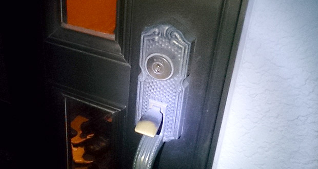 家の玄関ドアの鍵交換｜松戸市